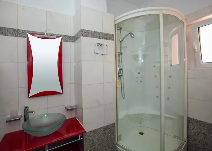 Bourtzi View Villa *