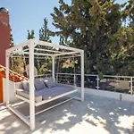 Villa Bourtzi View *