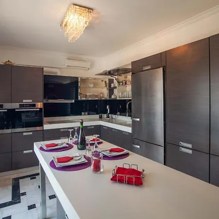 Bourtzi View Villa