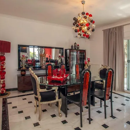 Bourtzi View Villa *