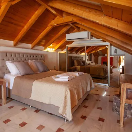 Villa Bourtzi View *