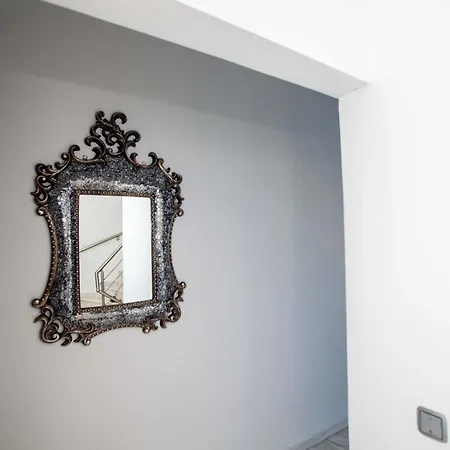 Bourtzi View Villa *
