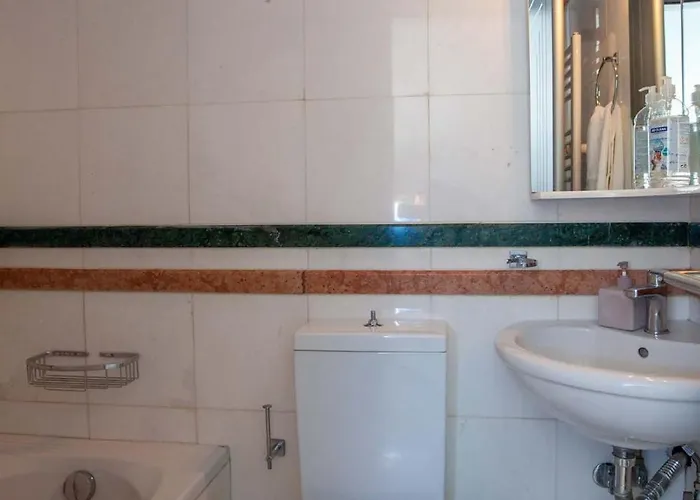 فيلة Bourtzi View